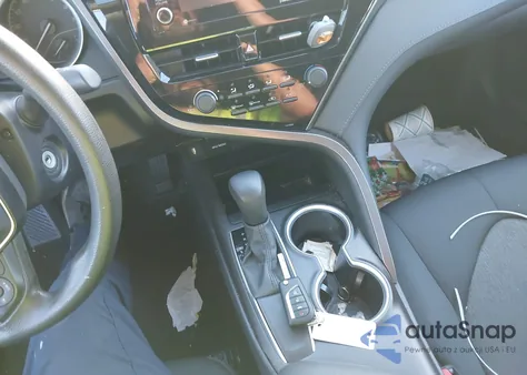 2021 Toyota Camry Le из США, поврежденный, VIN 4T1C11AK3MU440305